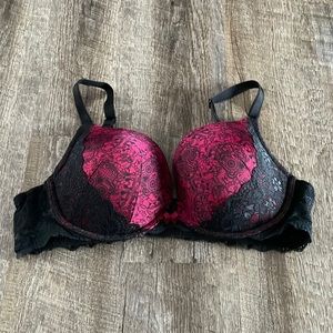 NWOT Torrid Sugar Skull Print Push Up Underwire Bra